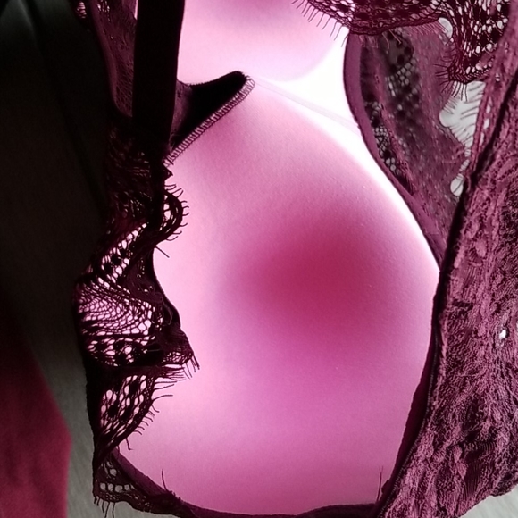 Burgundy lace bralette DD - Picture 3 of 4